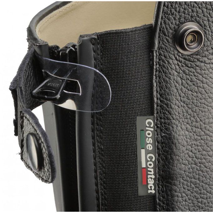 Tattini Breton Close Contact
