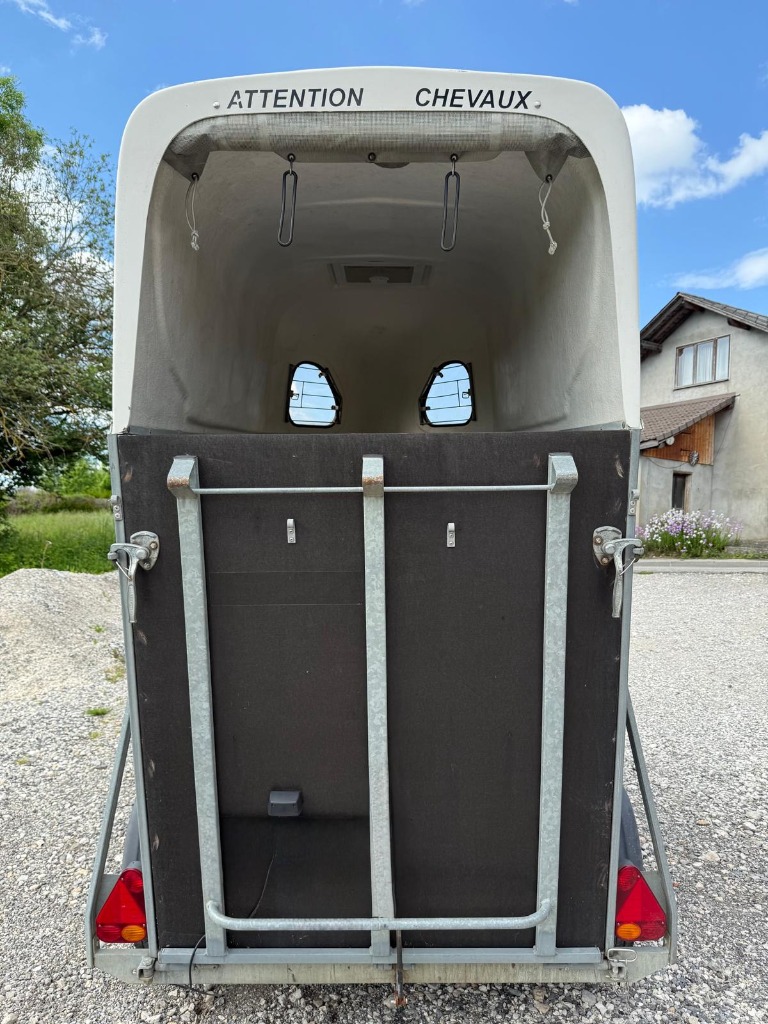 Van 1.5 Places